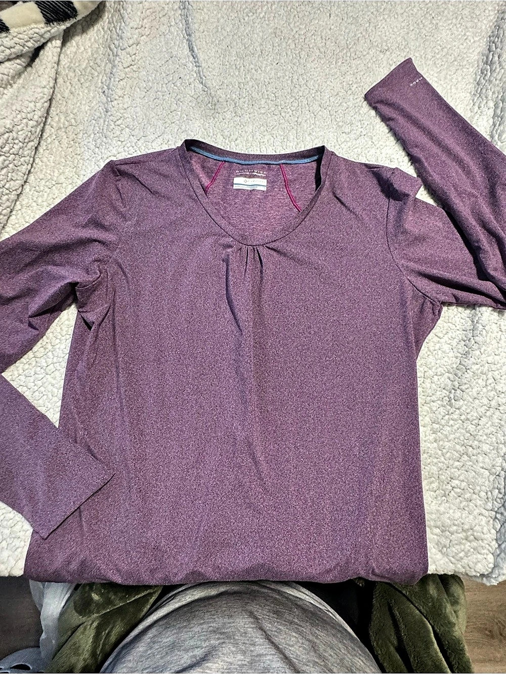 Columbia Omni-Wick Advanced Evaporation Long Sleeve Athletic Top in Purple XL